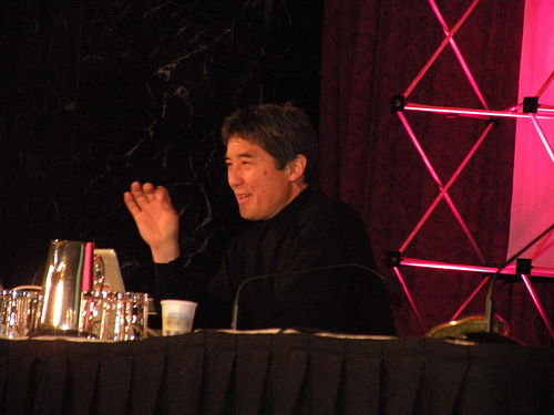 Guy Kawasaki gives keynote at SES New York 2009.jpg