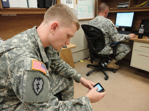 military-texting