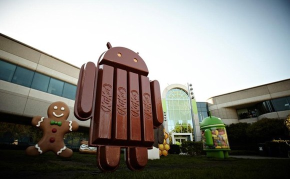 Android 4.4 Kitkat statue