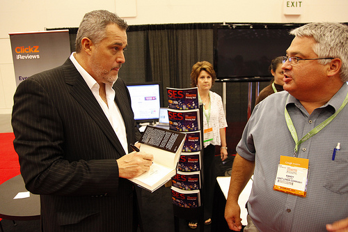 Jeff Hayzlett signs books at SES San Francisco.jpg